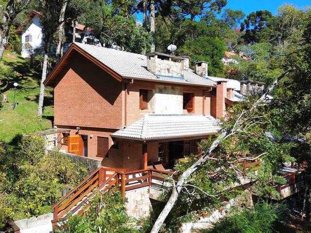 #CA33 - Casa para Venda em Campos do Jordão - SP