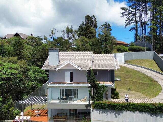 #CA47 - Casa para Venda em Campos do Jordão - SP