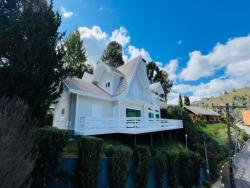 #CA18 - Casa para Venda em Campos do Jordão - SP