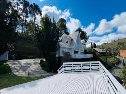 #CA18 - Casa para Venda em Campos do Jordão - SP